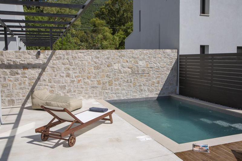 Seascape Villas Vassiliki - Beachfront Villas Exteriör bild